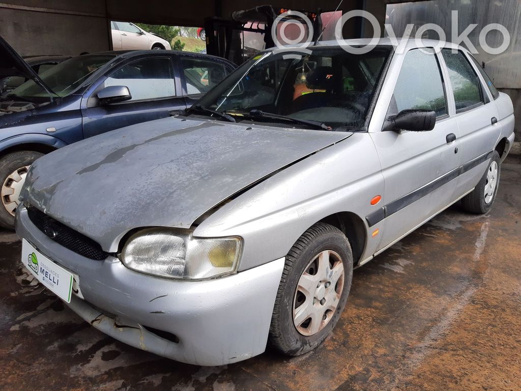Escort Escort  1017990