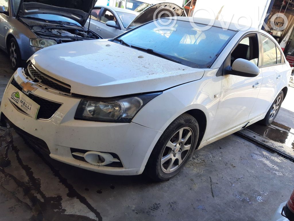 Cruze Cruze  25799293