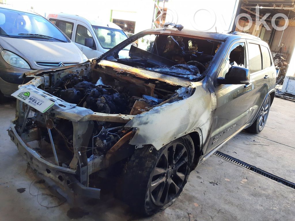 Grand Cherokee Grand Cherokee  68263732AA