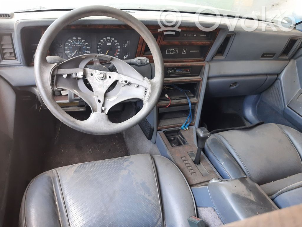 LeBaron LeBaron  4399575