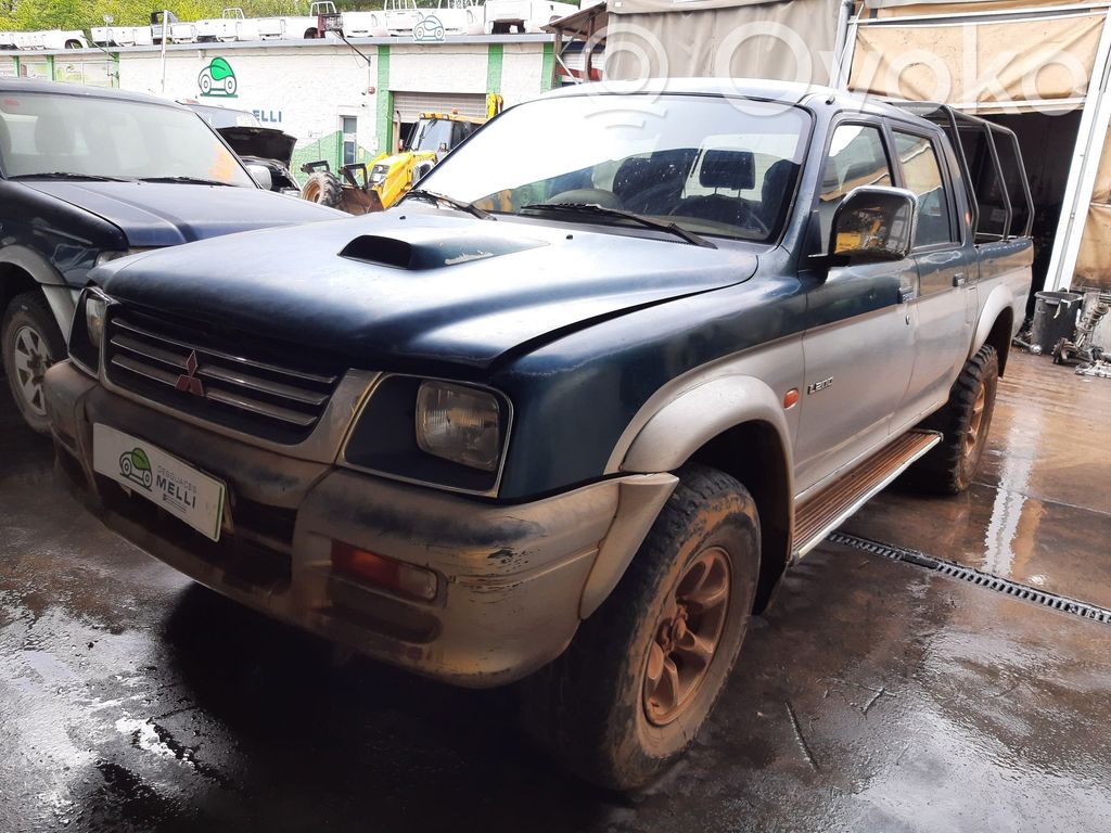 L200 L200, L300, L400 Space Gear  120009700