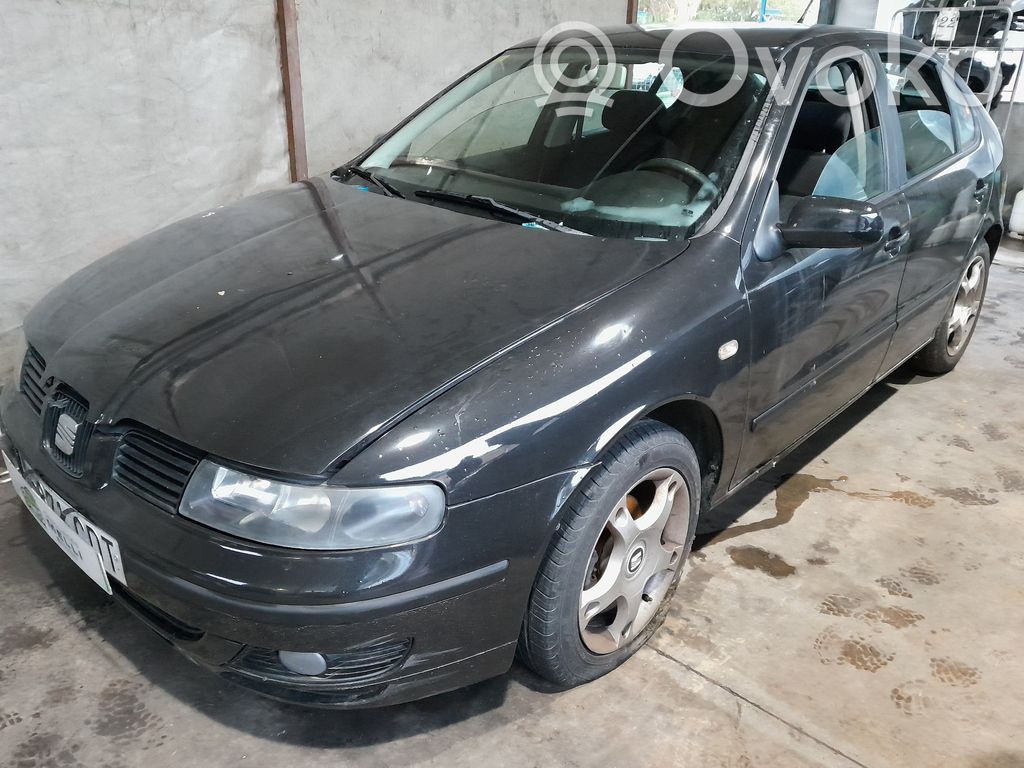 Leon (1M) Leon  3B0837207