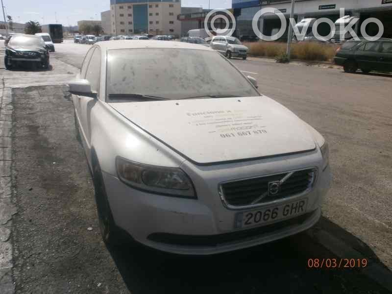 S40 S40, V40  31310740