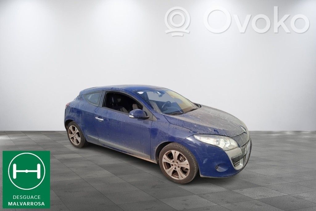 Megane III Megane  682525548R
