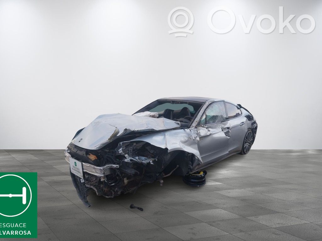 Panamera (971) Panamera  9A791568100