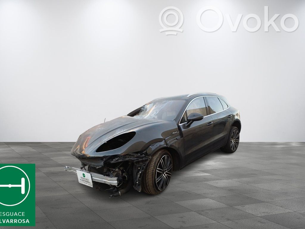 Macan (95B) Macan  95B505235