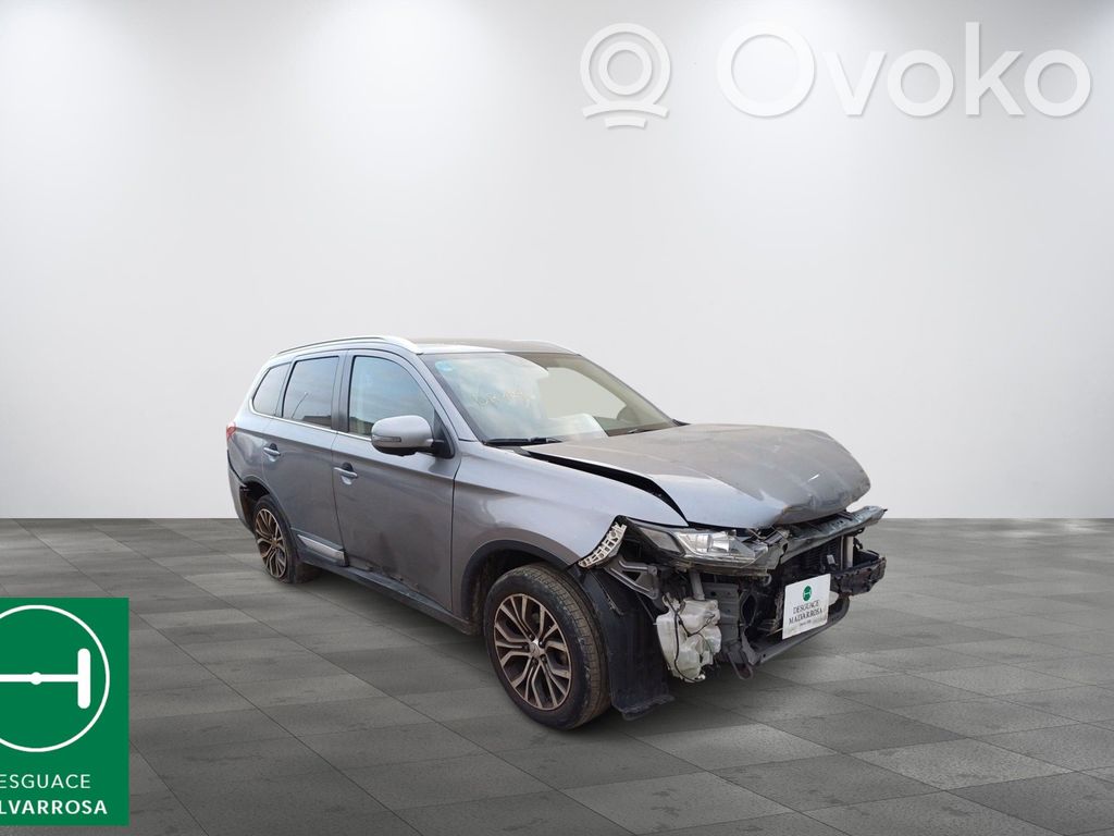Outlander Outlander  5730B558