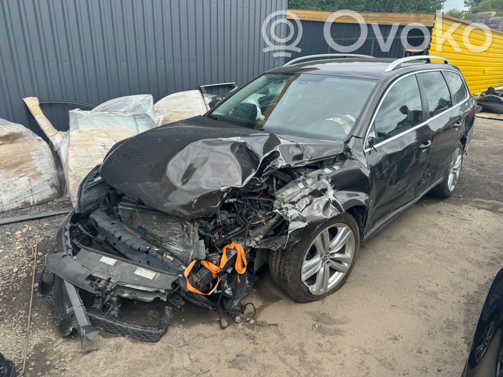 PASSAT B7 Passat  3C8941431A