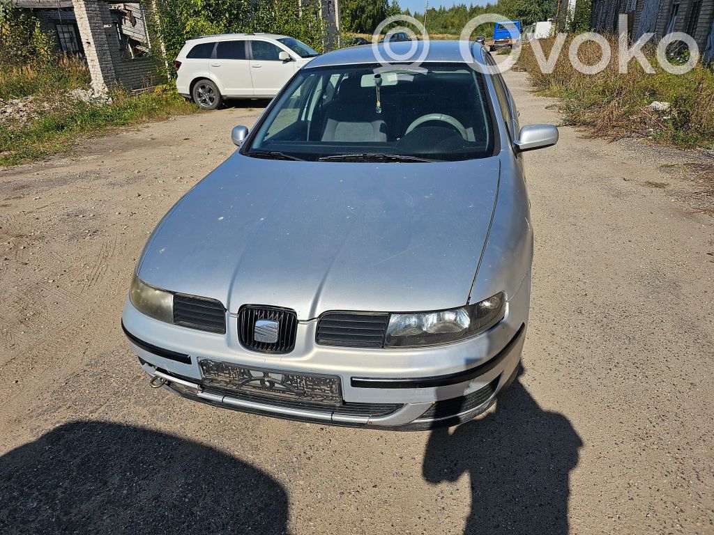 Leon (1M) Leon  4B0905851C