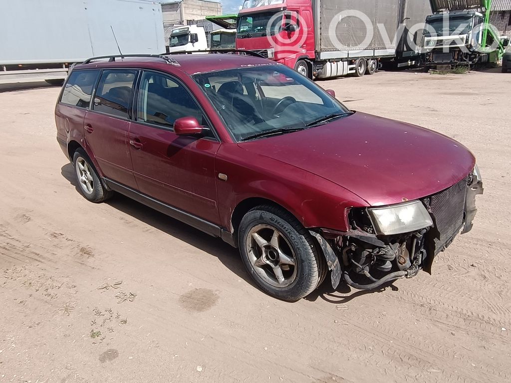 PASSAT B5 Passat  8D0199382