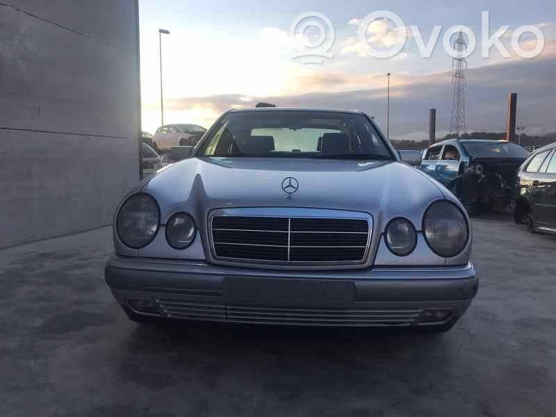 E W210 E-class, AMG (W124, W210, W211, W212, W213, C207, W238)  A6020100067