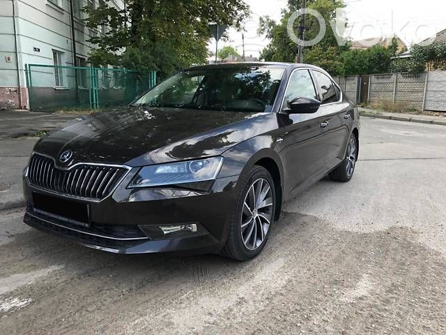 Superb B8 (3V) Superb