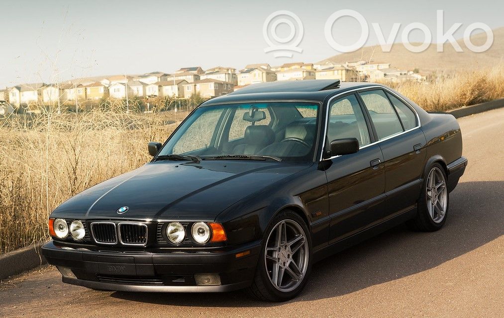 5 E34 Series 5  51168119711