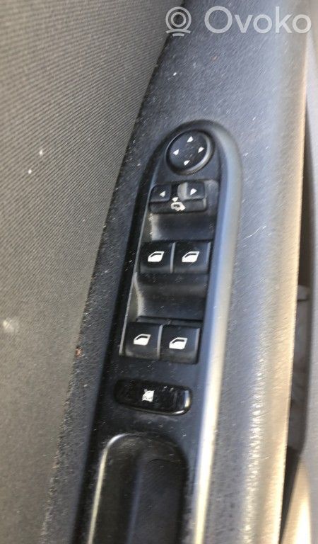 407 407  1943Q2