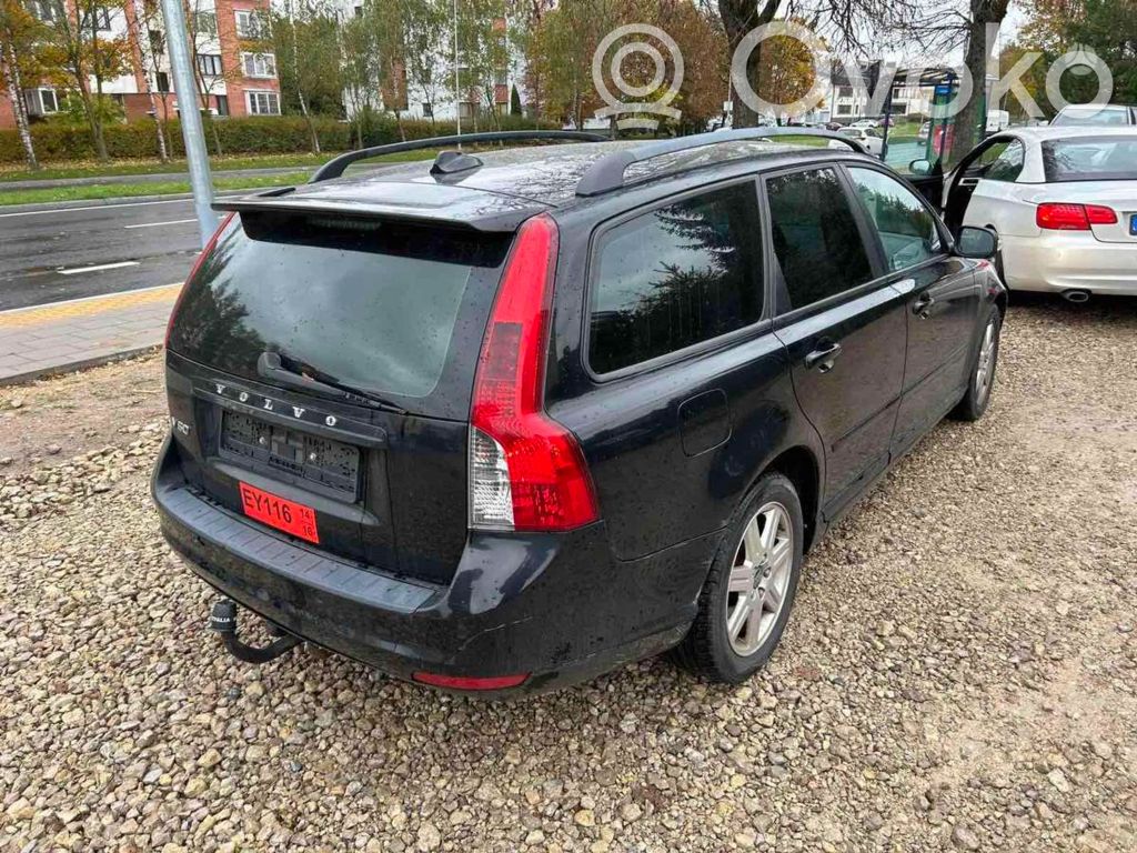 V50 V50