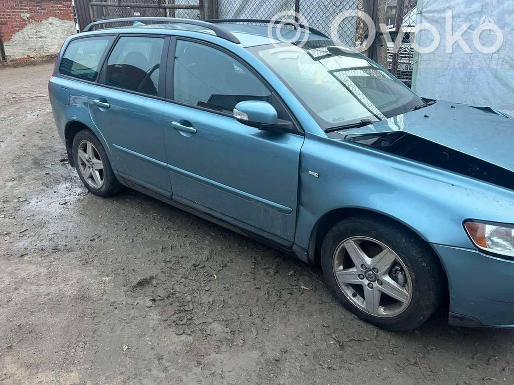 V50 V50  6N512B195CE