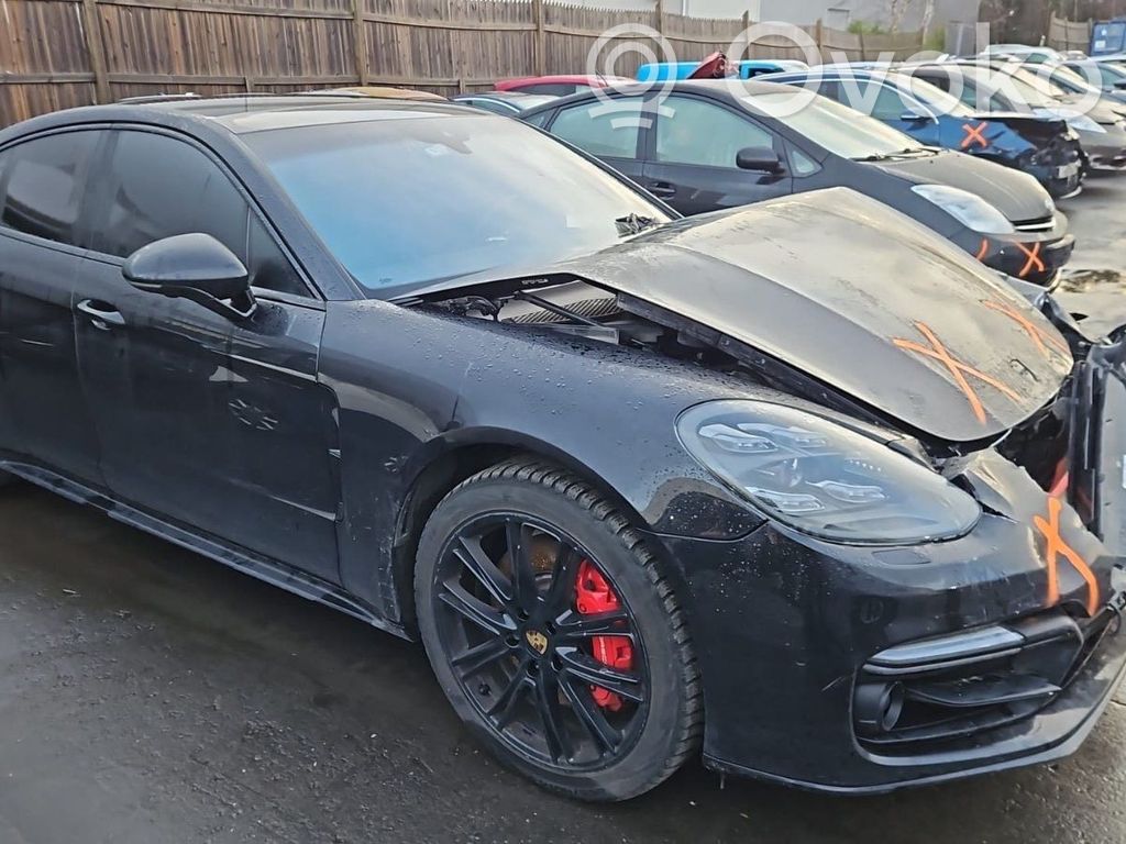 Panamera (971) Panamera  971012011