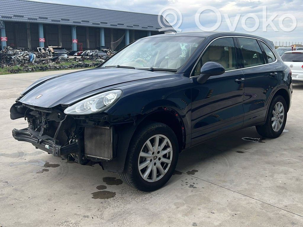 Cayenne (92A) Cayenne  059129711BS