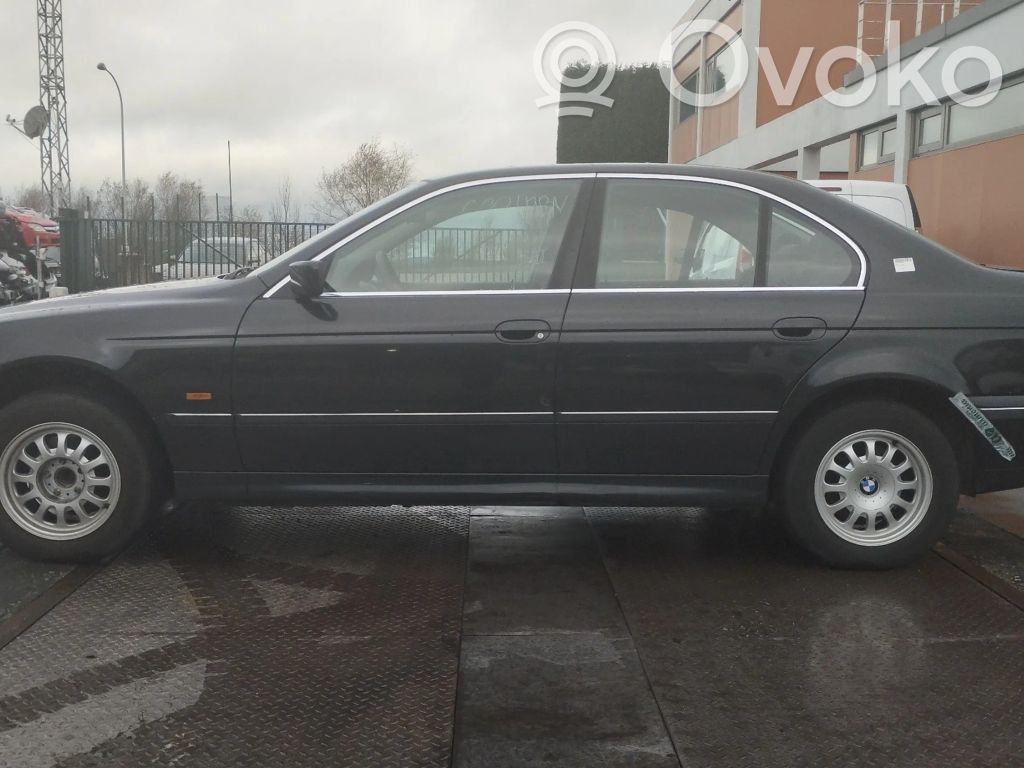 5 E39 Series 5  51218235104