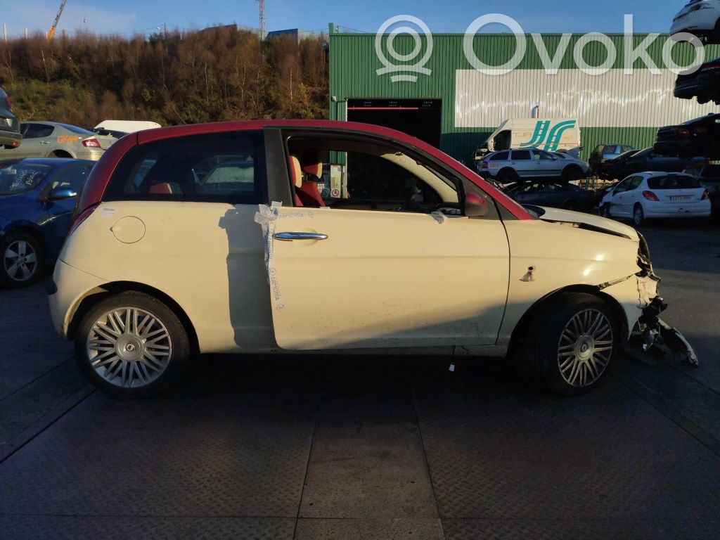 Ypsilon Ypsilon  55195819