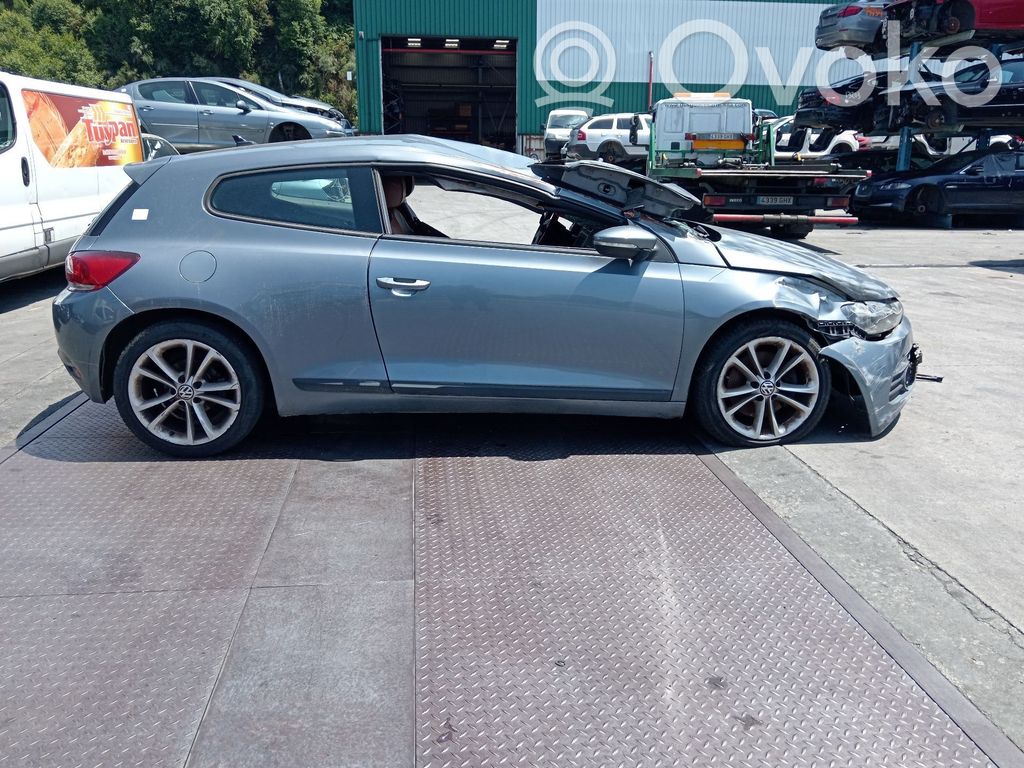 Scirocco Scirocco  1K8941005K