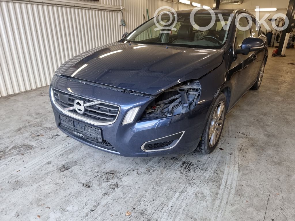 V60 V60, V60 Cross Country