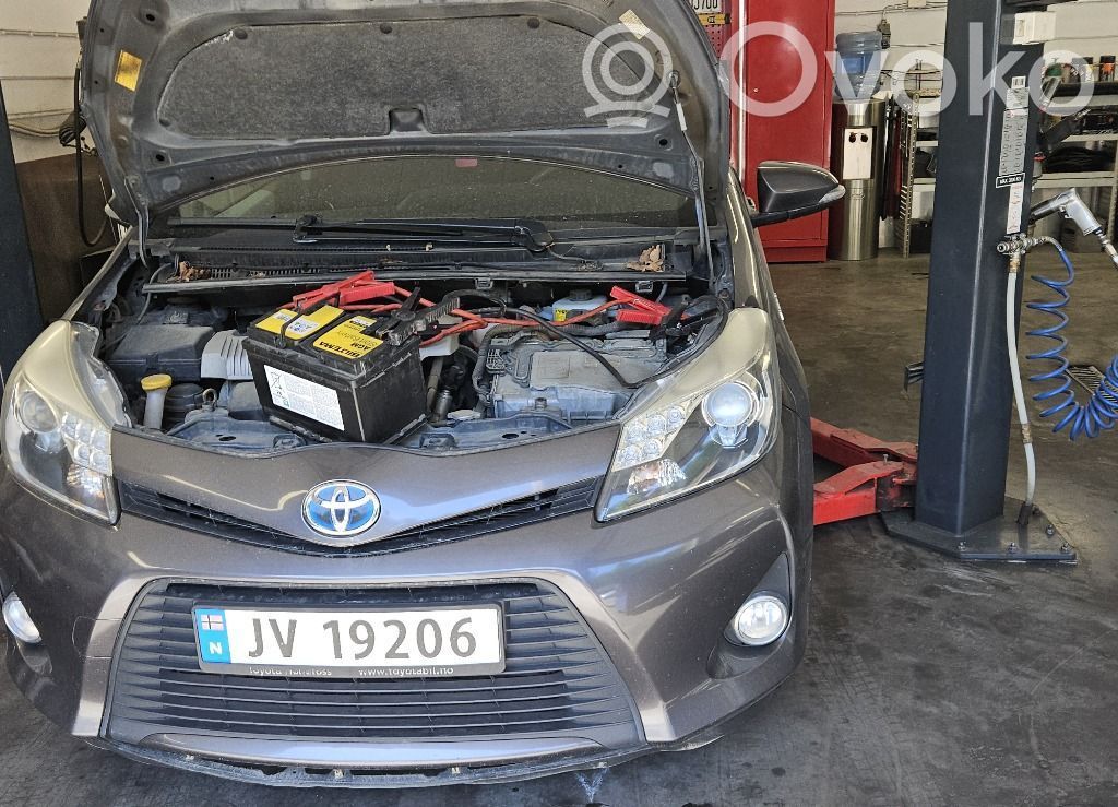 Yaris Yaris  15C542B