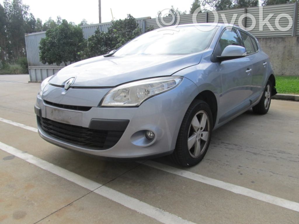 Megane III Megane  821006014R