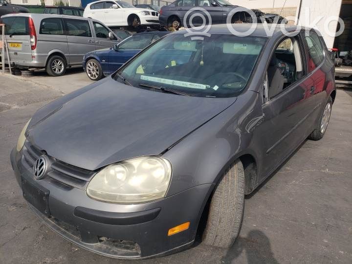 Golf V Golf  0261S04049