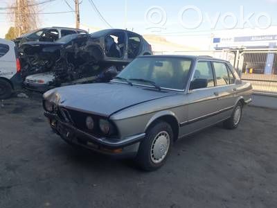 5 E28 Series 5