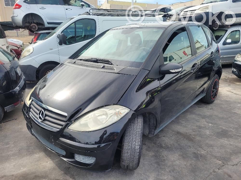 A W169 A-class  0005422818