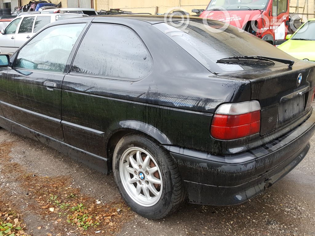 3 E36 Series 3  8177862