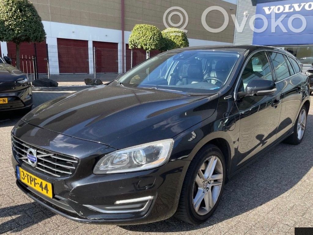 V60 V60, V60 Cross Country  TF80SD