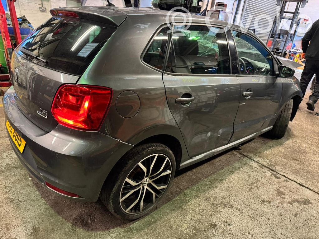 Polo V 6R Polo  6R2423961E
