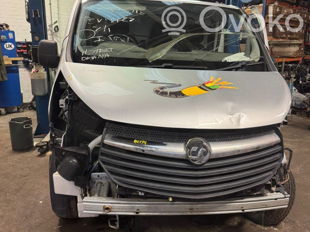 Vivaro Vivaro  R9M415