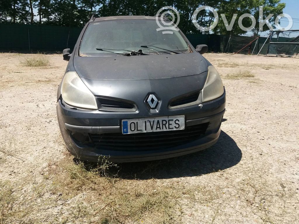 Clio III Clio  8200652285B
