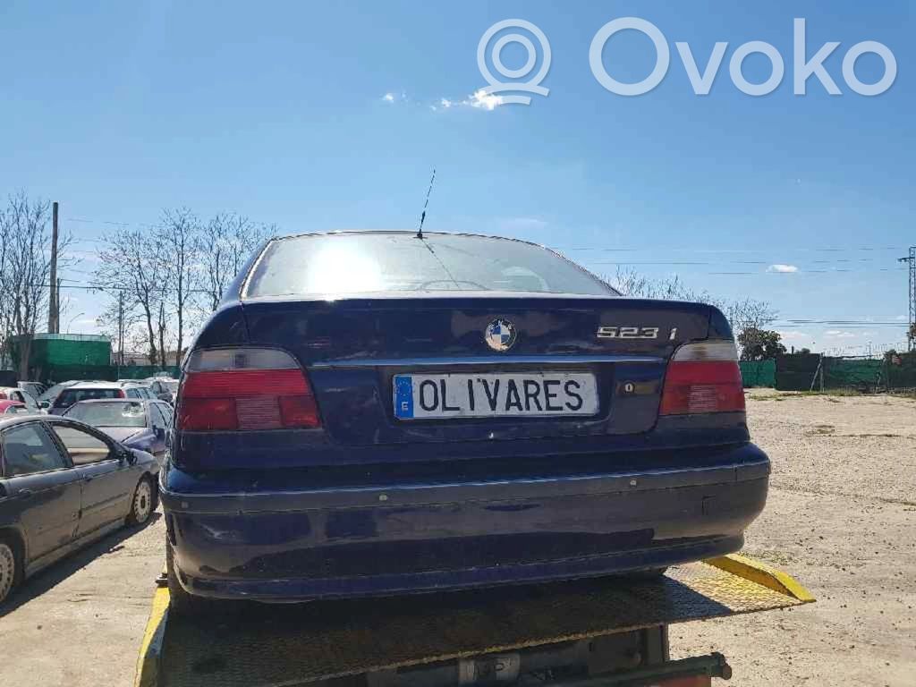 5 E39 Series 5  8352165