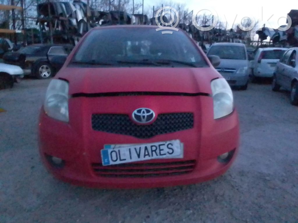 Yaris Yaris  894650D120