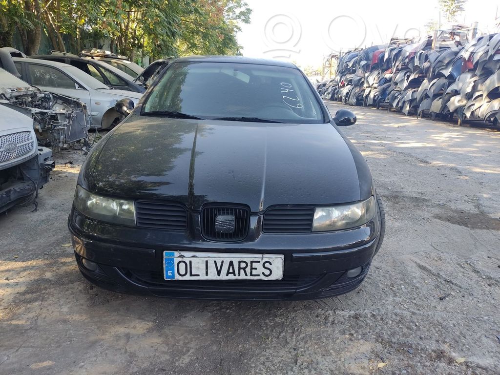 Leon (1M) Leon  1M6945095A