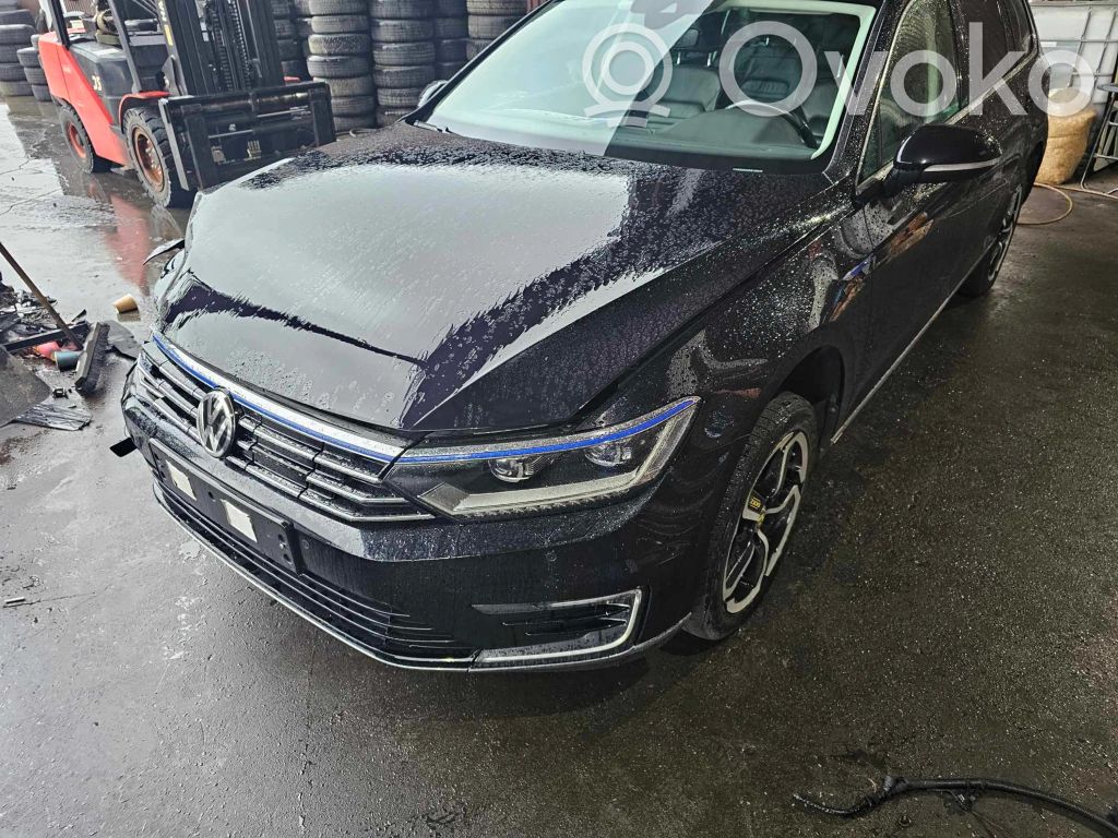 PASSAT B8 Passat  5QE915682AF