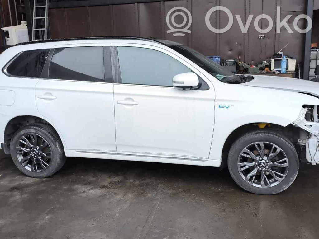 Outlander Outlander  1860D100