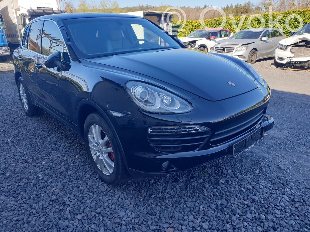 Cayenne (92A) Cayenne  7L5145804C
