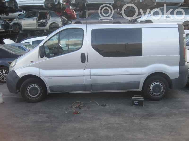 Vivaro Vivaro  320670082
