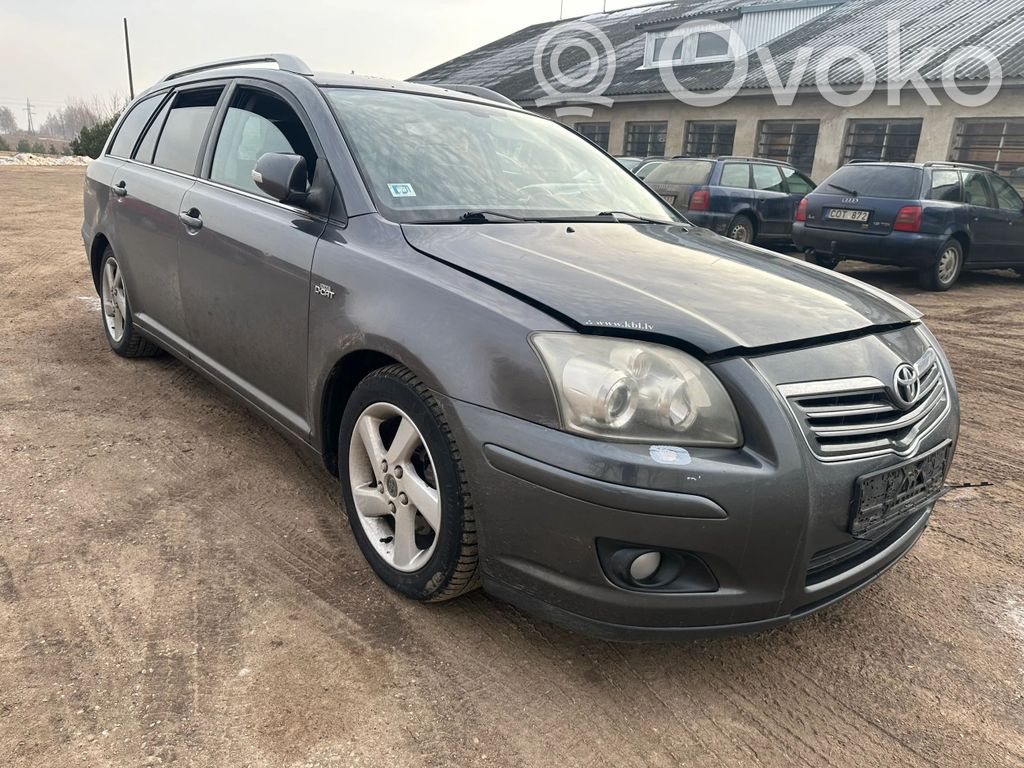 Avensis T250 Avensis  8264105020