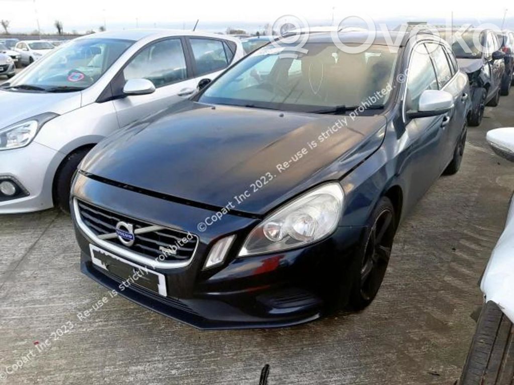 V60 V60, V60 Cross Country  3304941
