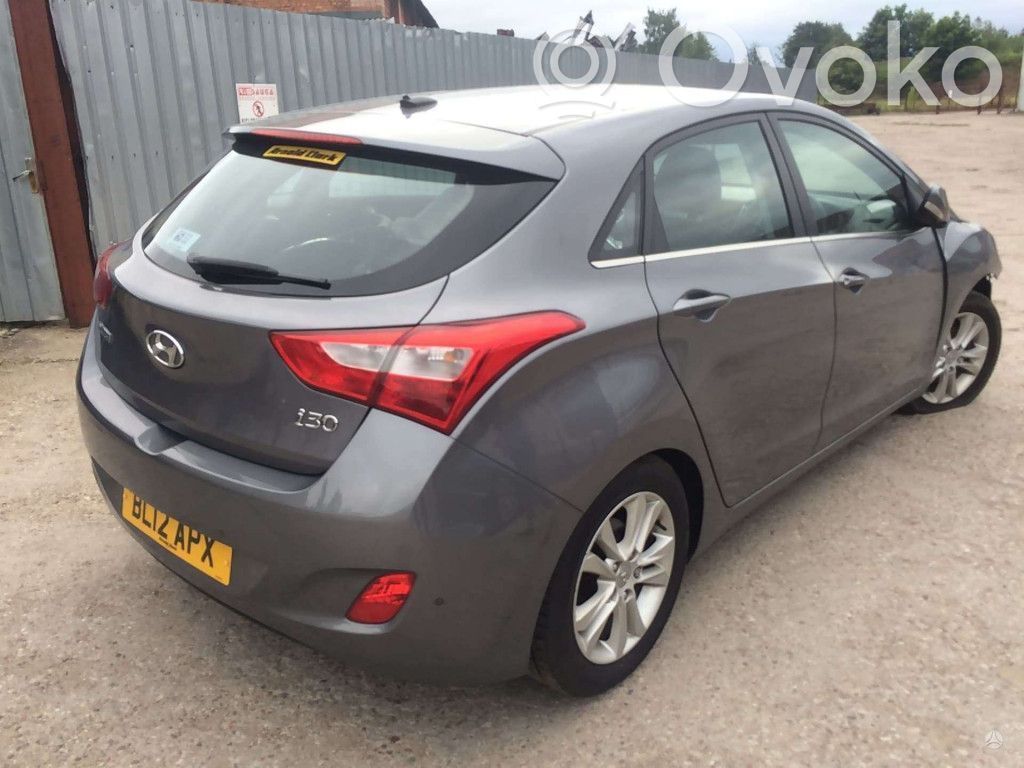 i30 i30  392102B220