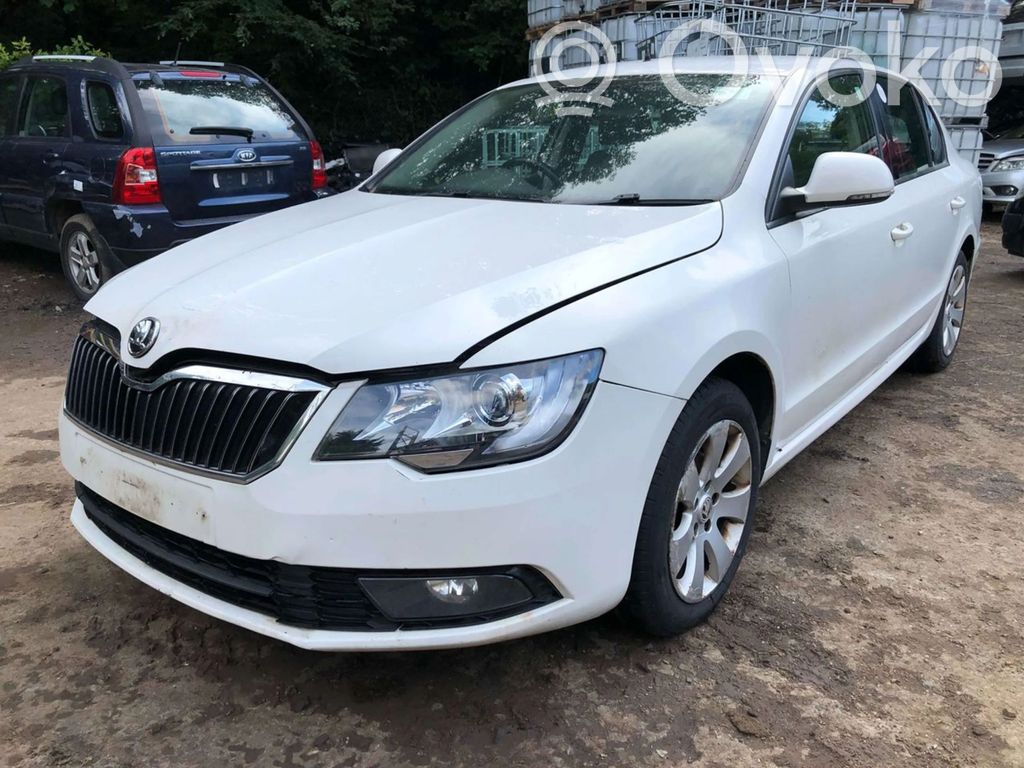 Superb B6 (3T) Superb  3T0959655D