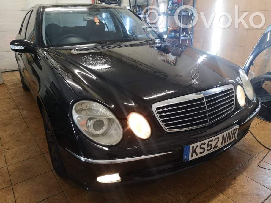 E W211 E-class, AMG (W124, W210, W211, W212, W213, C207, W238)  2118201626