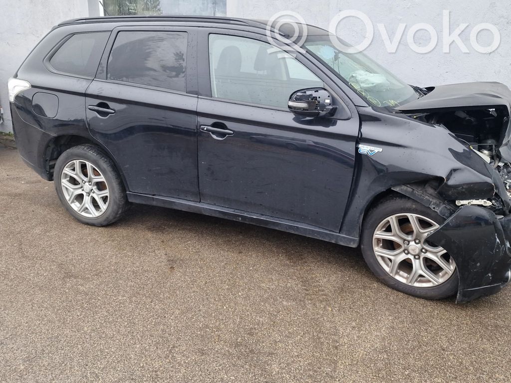 Outlander Outlander  8637A885