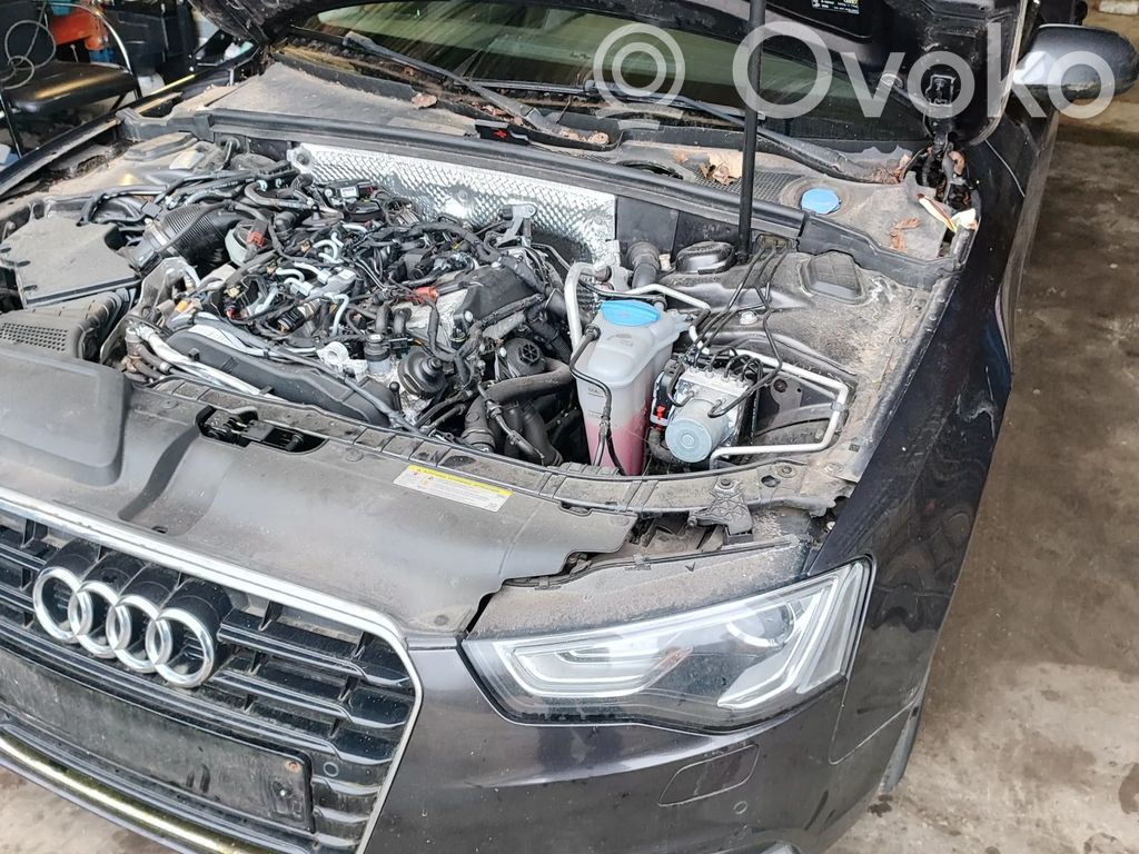 A5 Sportback 8TA A5, S5  04L906021CA